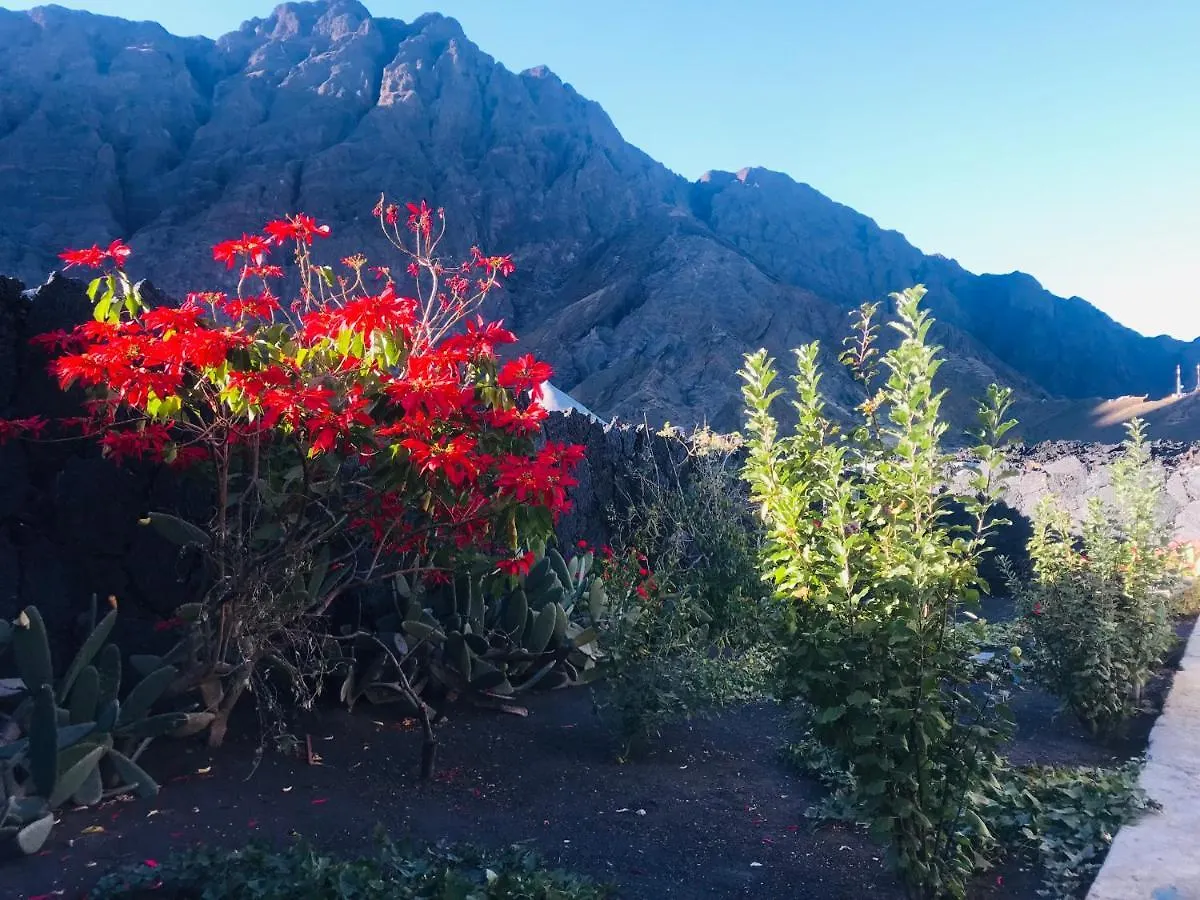Pensao Repouso Alegre Turismo E Aventura Bed & Breakfast Portela 0*,  Cape Verde